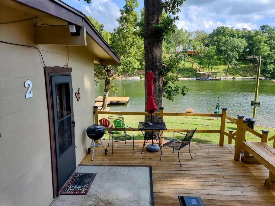#02 - Unique Lakeside Studio Cottage- Pet Friendly Гот-Спрінґс Екстер'єр фото