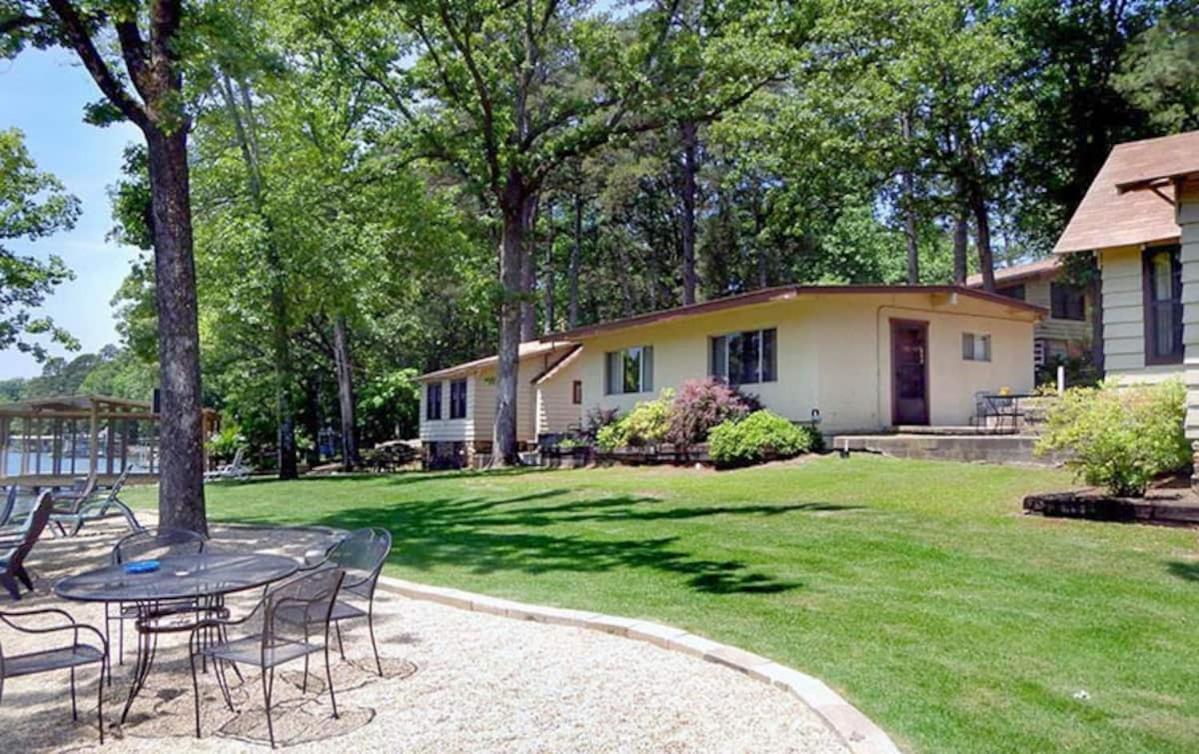 #02 - Unique Lakeside Studio Cottage- Pet Friendly Гот-Спрінґс Екстер'єр фото